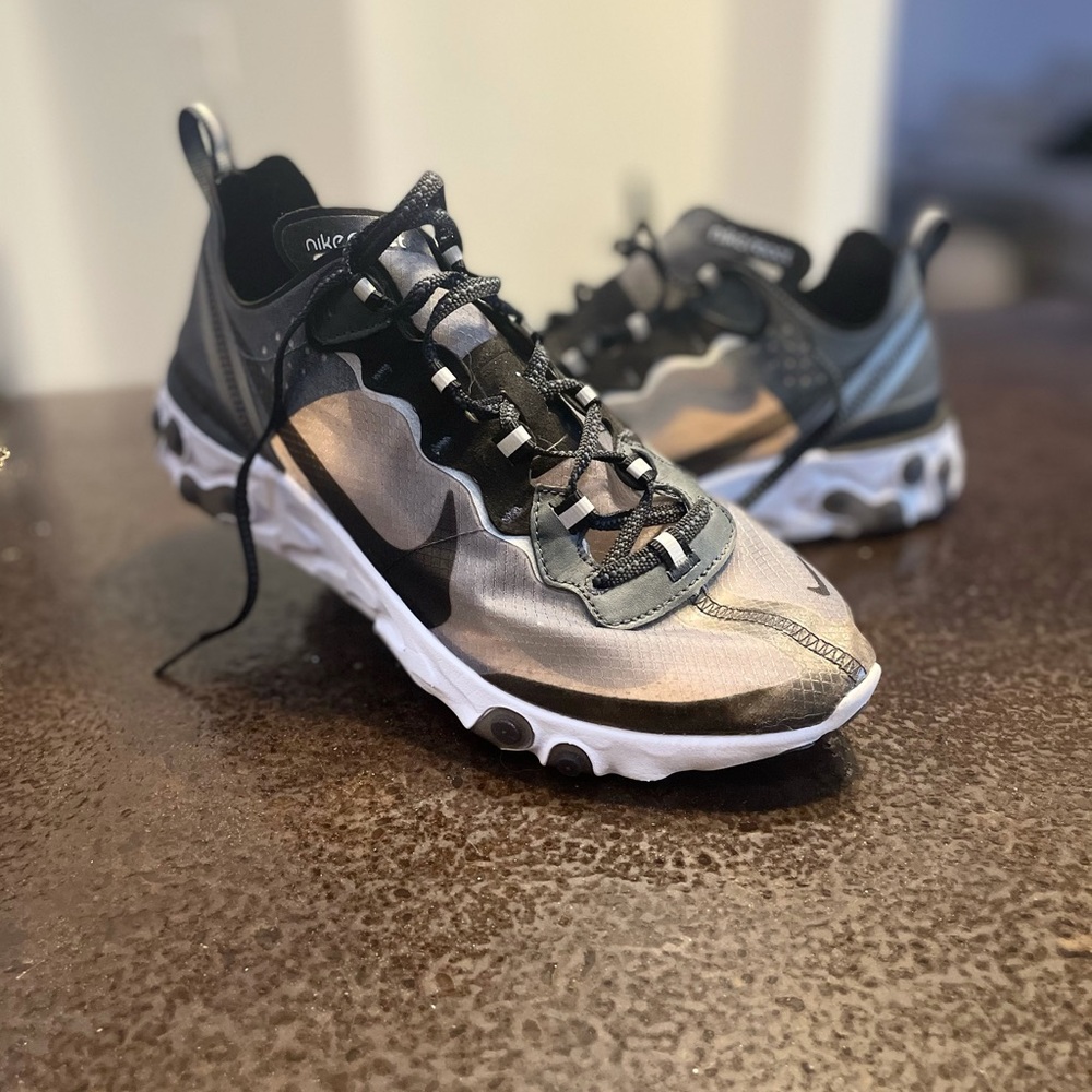 Nike react element 87